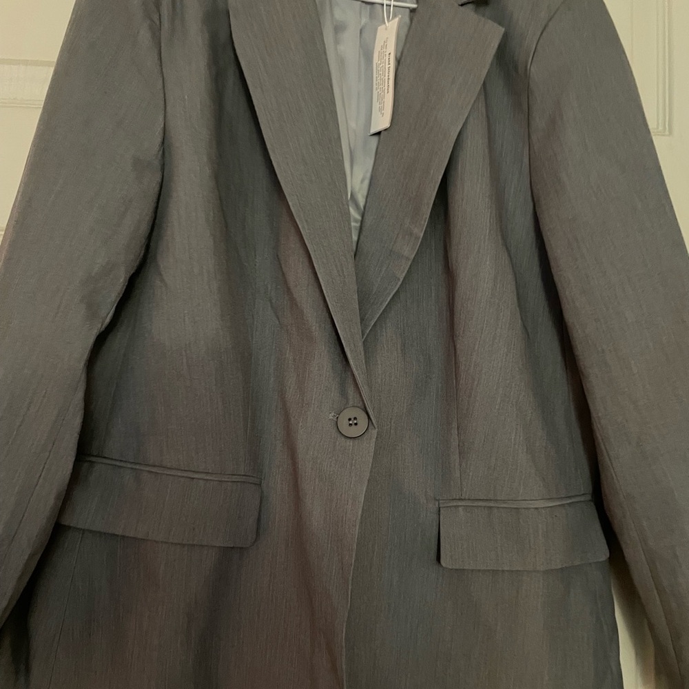 NWT blazer - Picture 2 of 6
